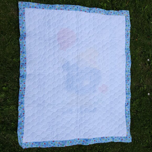 ADORABLE PADDINGTON BEAR BABY QUILT THROW BLANKET QUILTED Like New - Picture 4 of 4